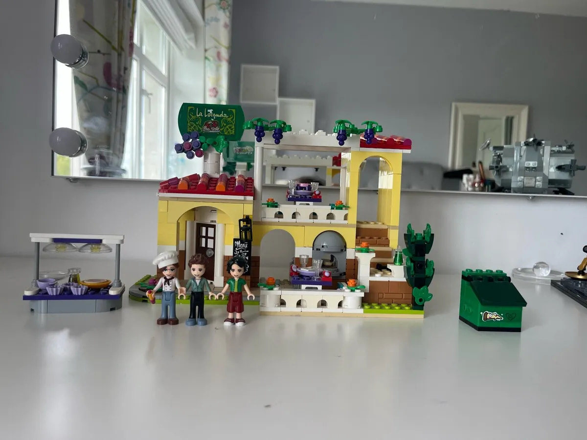 Lego Friends Heartlake city Restaurant - Image 1