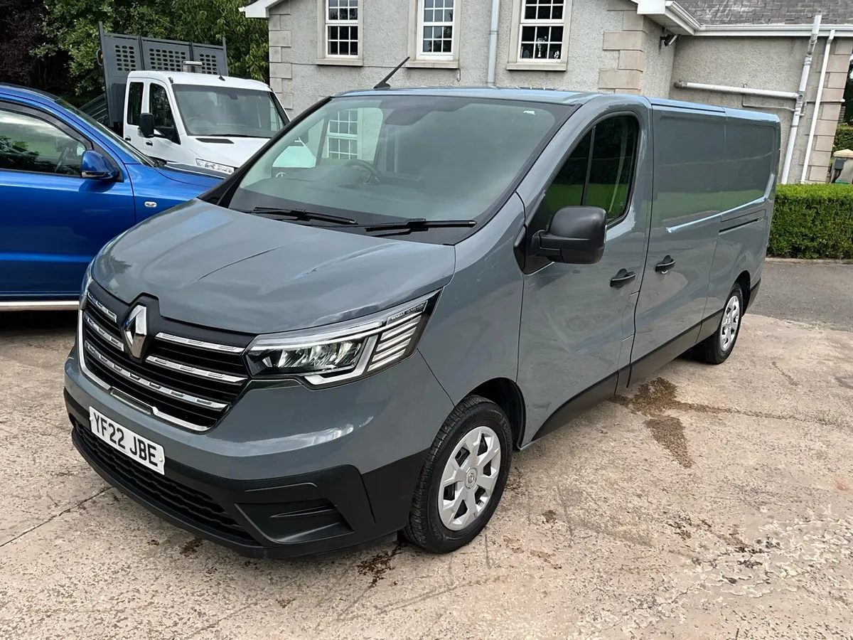 2022 Renault Trafic Business + LWB - Image 1