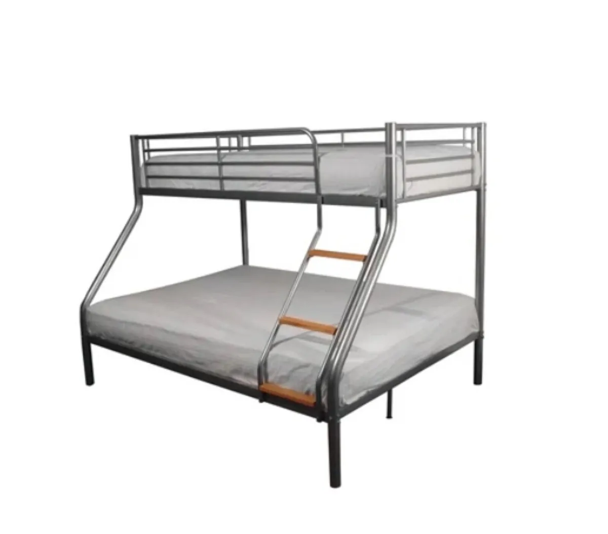 Triple Sleeper Bunkbed - Image 1