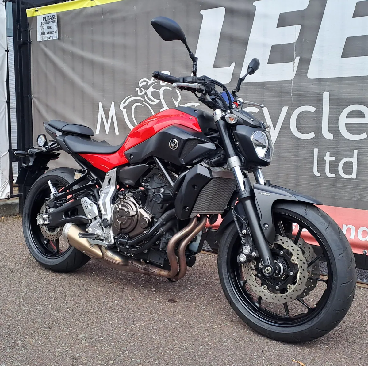 2014 YAMAHA MT-07 - Image 2