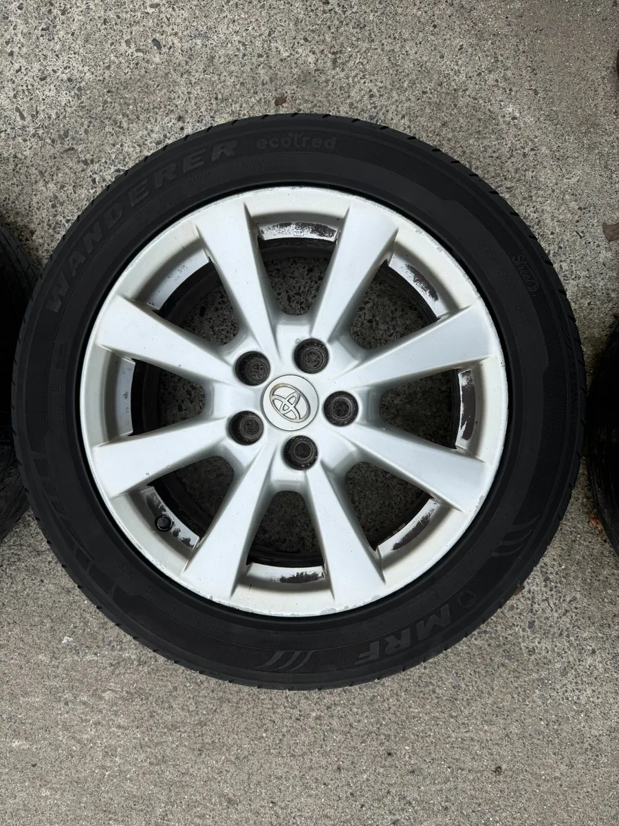COROLLA 17" ALLOY WHEELS - Image 1