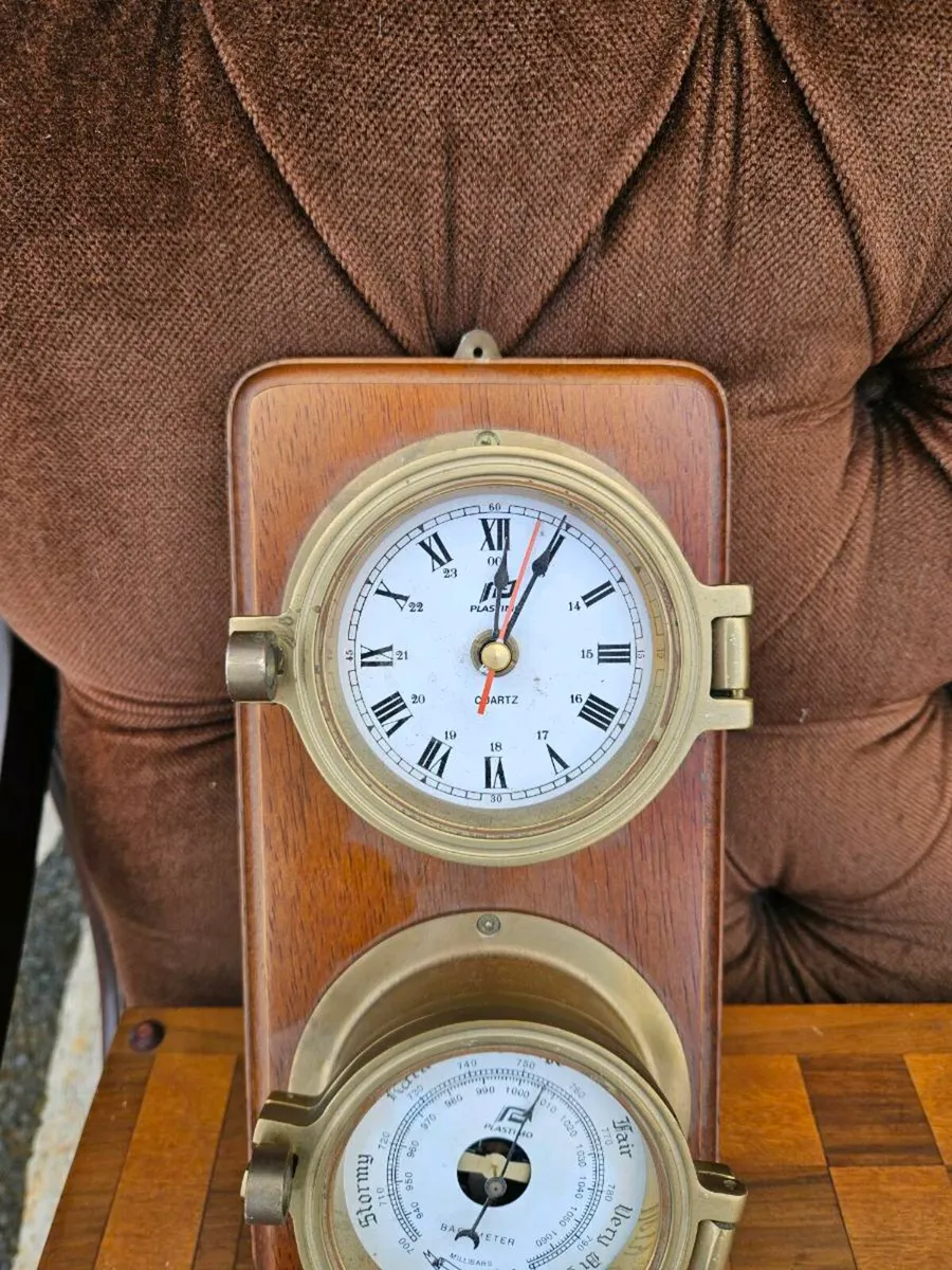 Mounted Brass Clock Barometer - Image 4
