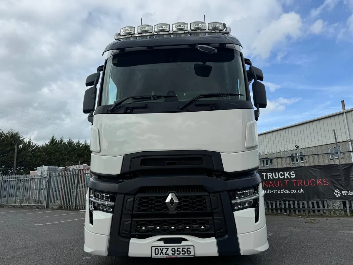 2022 Renault T-High 520 - Image 3