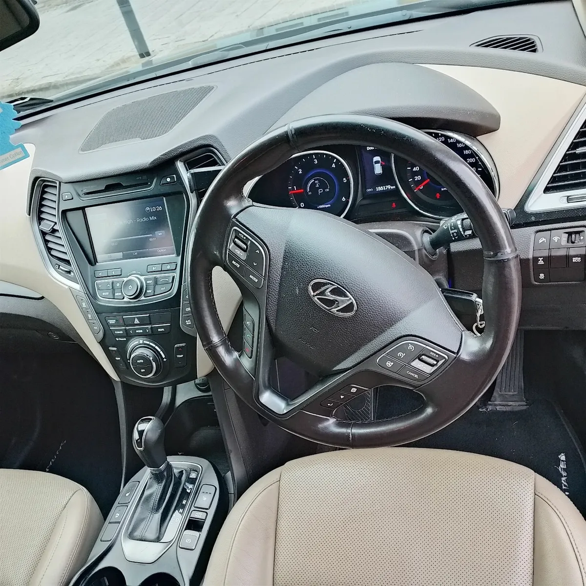 Hyundai Santa Fe 2016 - Image 4