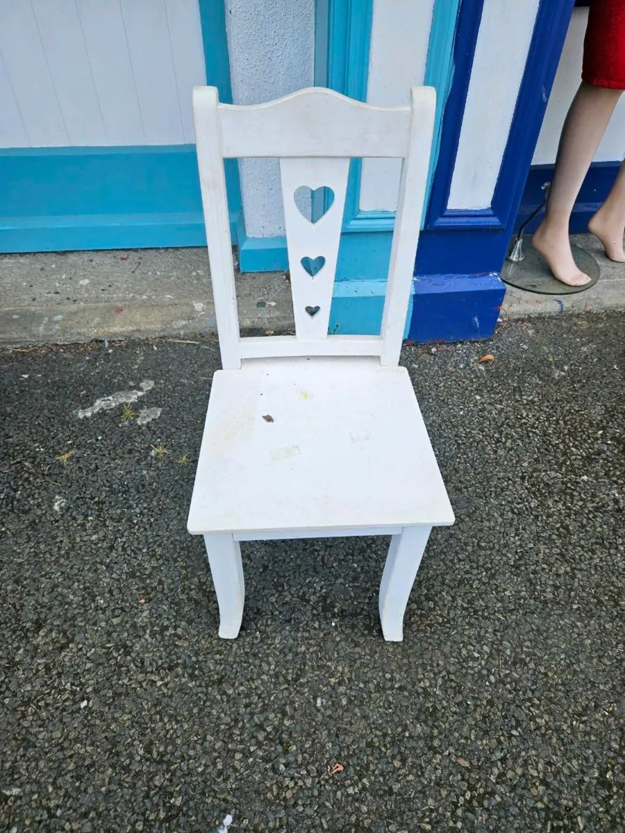 Childs Chair - Image 1