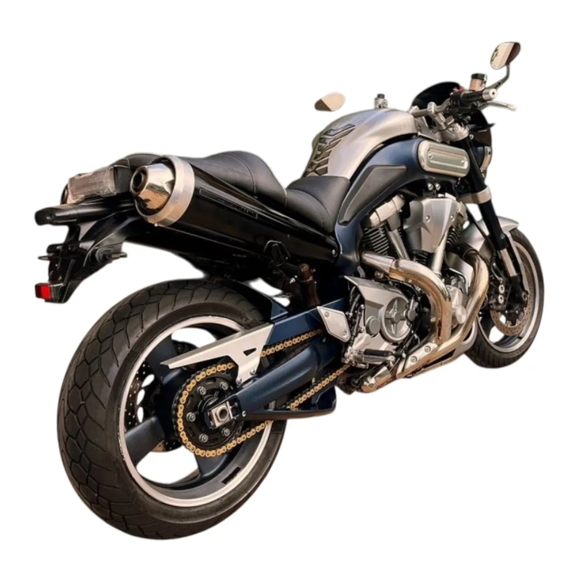 Yamaha MT01 - Image 3