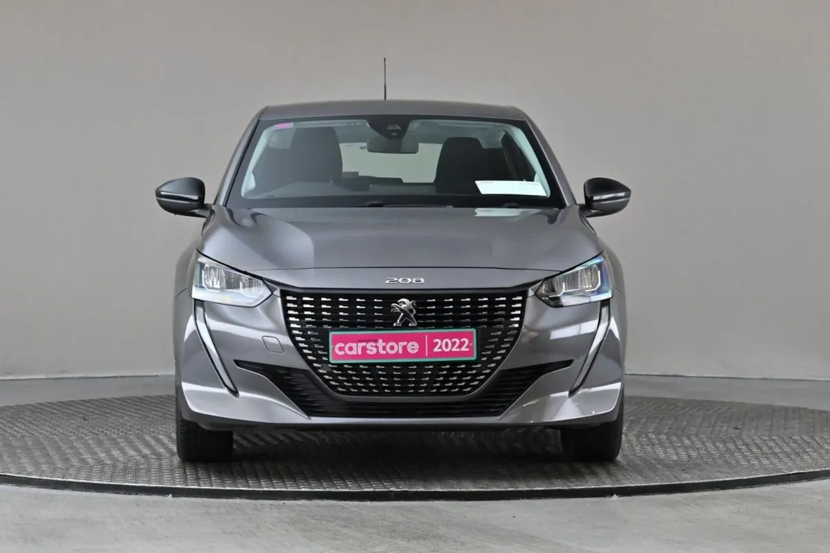Peugeot 208 1.2 Active 75bhp 5spd  rear Park Sens - Image 2