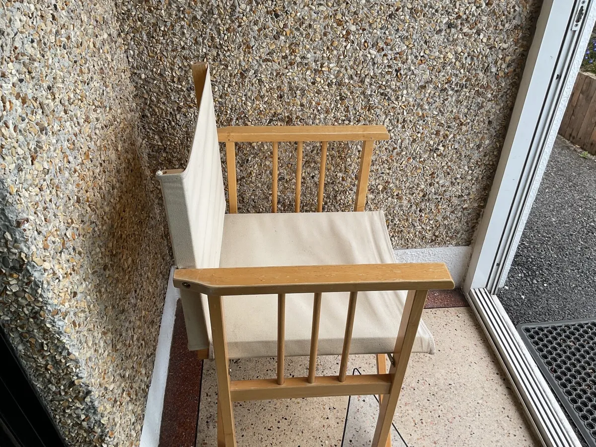 Wooden fold up chair - Image 2