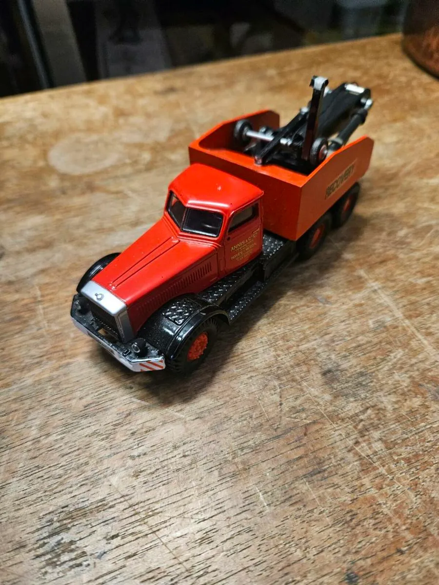Corgi Code3 Tow Truck - Image 1