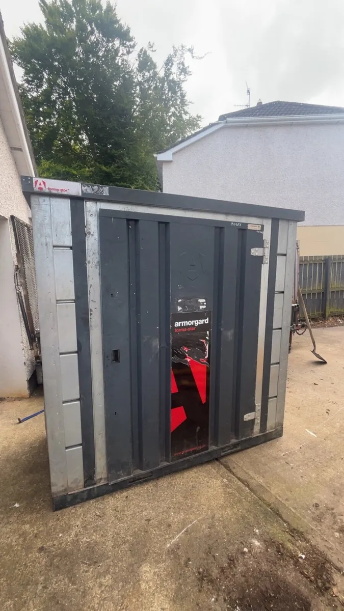 Armorgard Storage unit FR100-T - Image 3