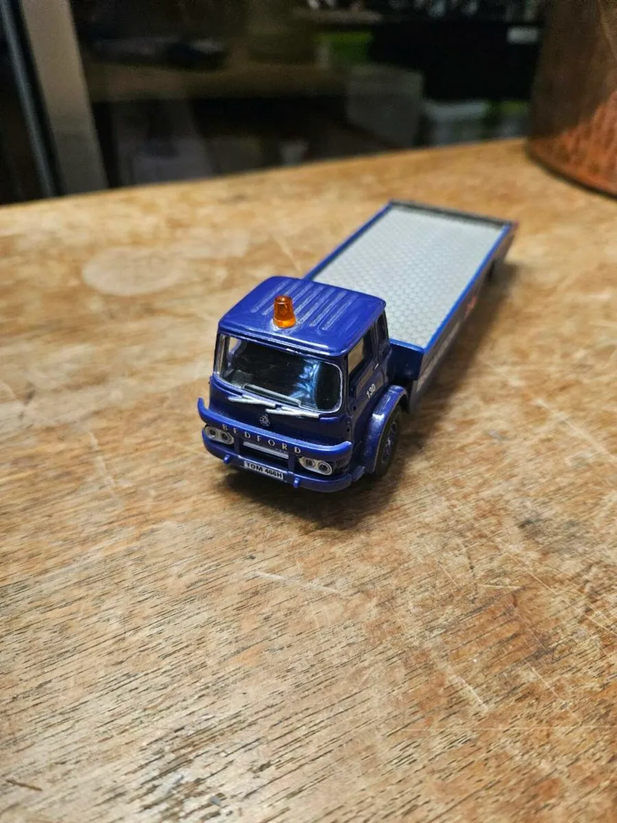 Corgi Code3 Tow Recovery Truck 1.50 - Image 1