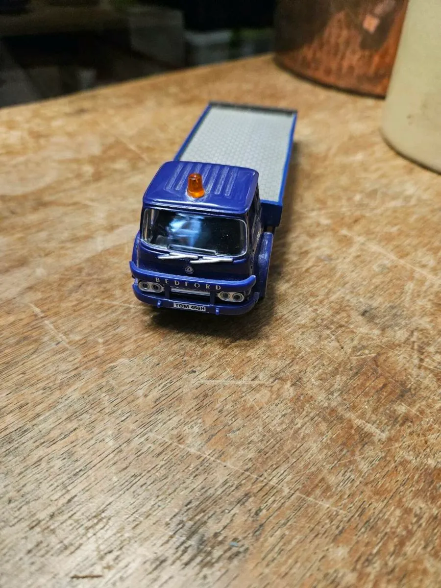 Corgi Code3 Tow Recovery Truck 1.50 - Image 2