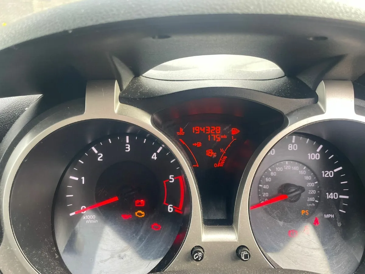 Nissan Juke 2011 - Image 4