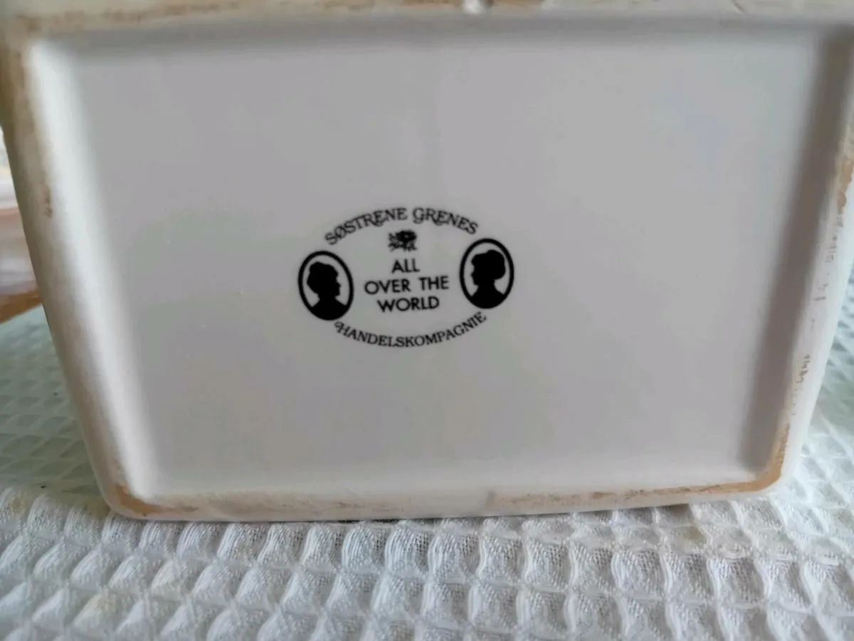 Butter Dish - Image 3