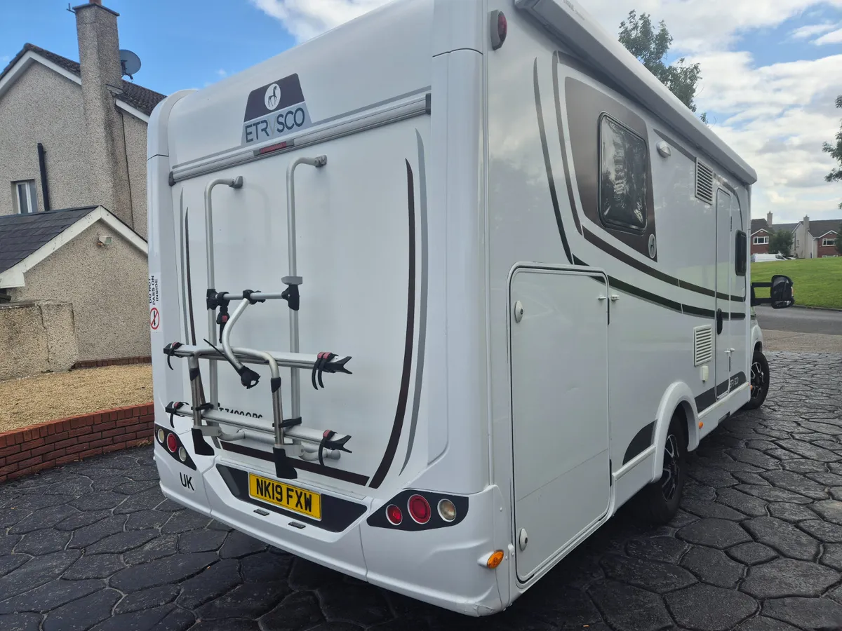 2019    Etrvsco   T7400QBC    Island   Bed - Image 3