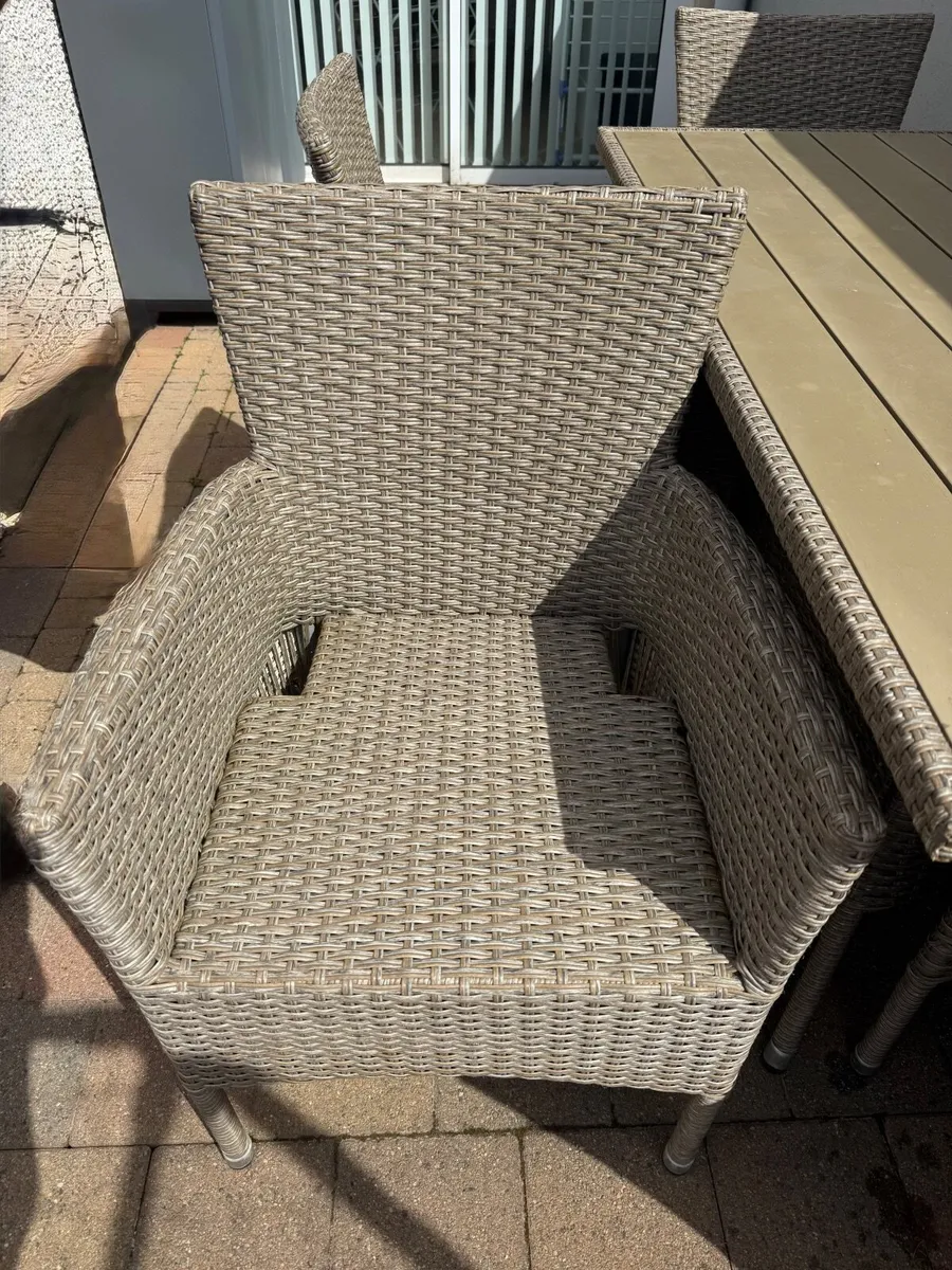 Garden table set - Image 4