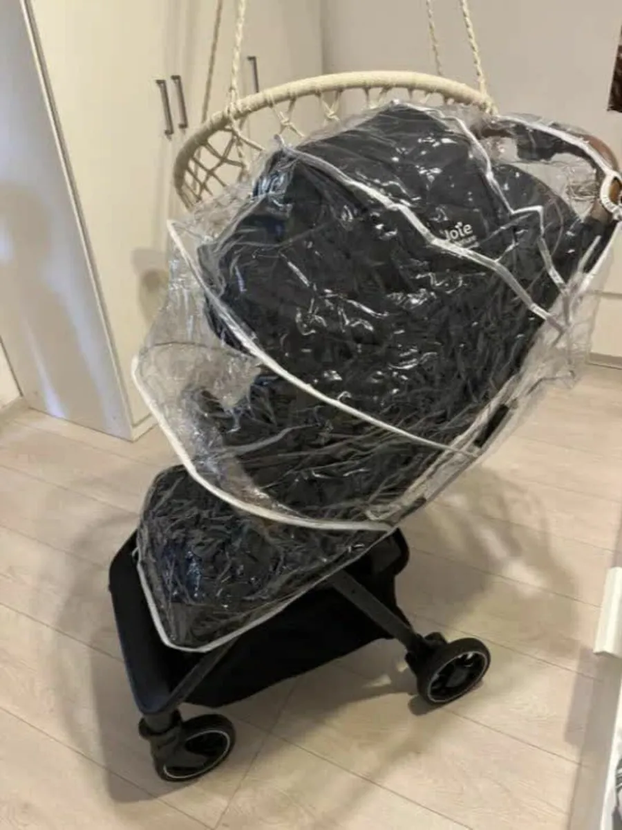 Joie Parcel Signature Buggy – In Grand Condition - Image 1
