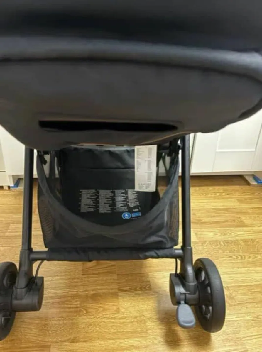 Joie Parcel Signature Buggy – In Grand Condition - Image 4