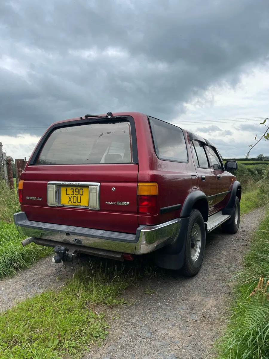 1994 toyota hilux surf 3.0TD Auto - Image 2