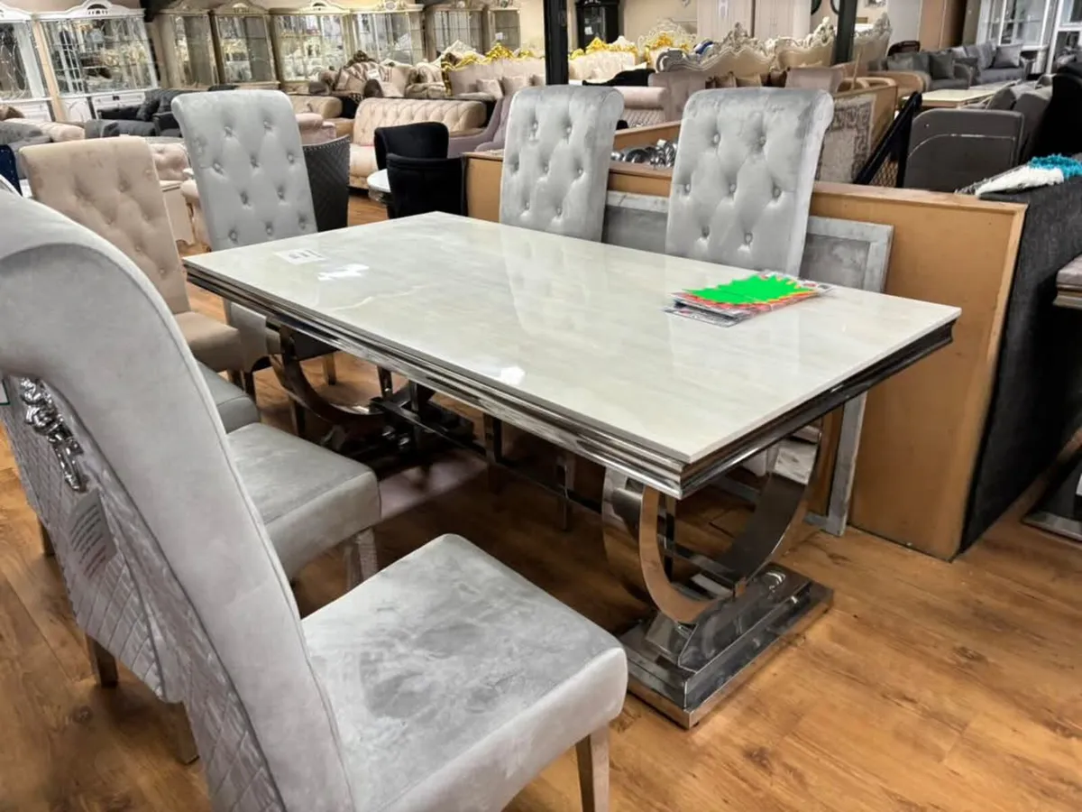 Marble Kitchen Dining Table With Chairs - Image 1