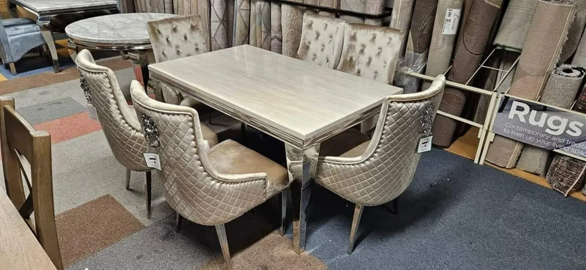 Marble Kitchen Dining Table With Chairs - Image 4