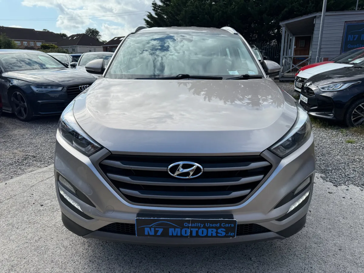 2016 Hyundai Tucson  1.7 SE NAV - Image 3