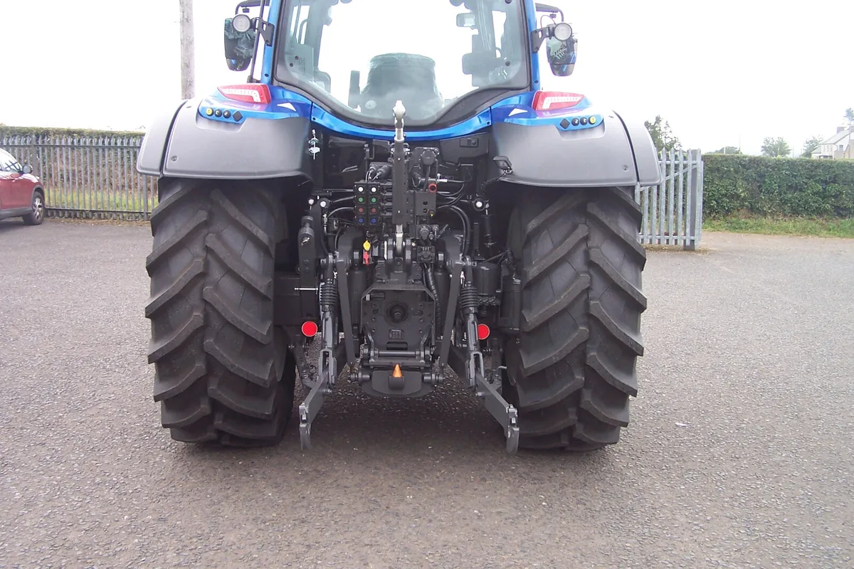 NEW VALTRA N175 - Image 4