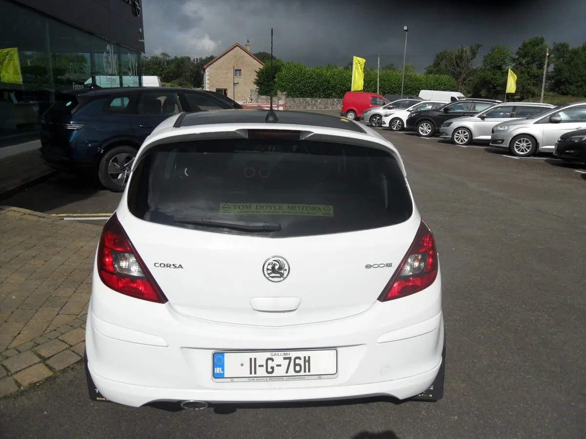 Vauxhall Corsa 2011 - Image 3