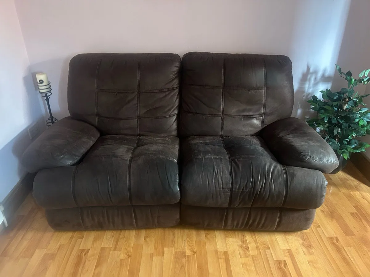 Free Couch - Image 1