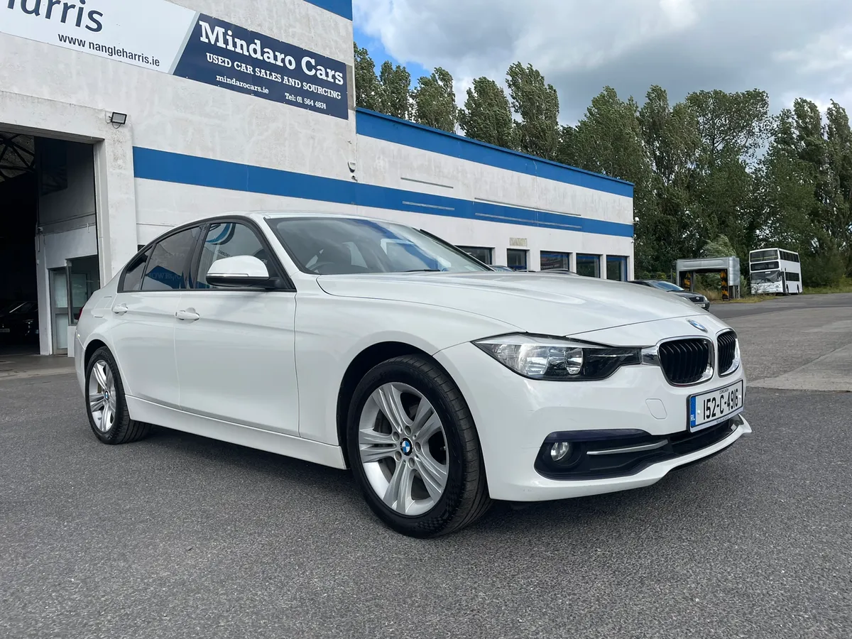 BMW 3-Series 2015//SPORT//LOW MILEAGE - Image 1