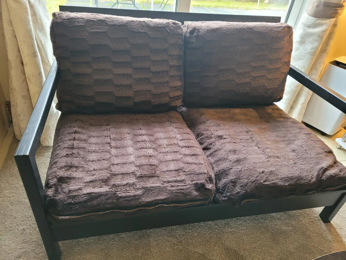 2 Sofas in excellent condition very sturdy - Image 2