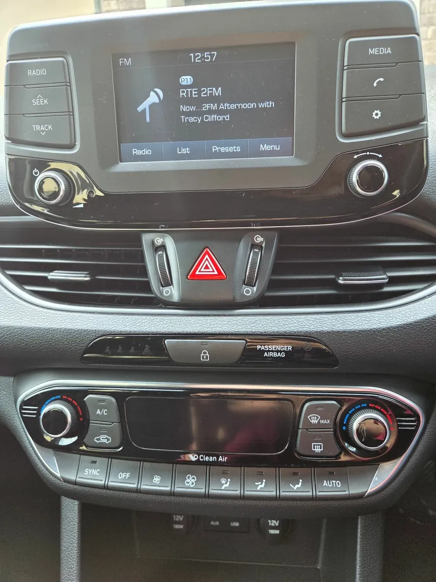 Hyundai i30 2017 - Image 4