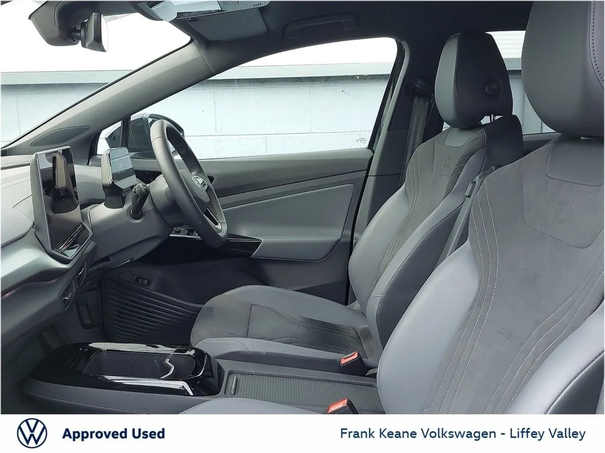 Volkswagen ID.4 77kwh PRO Plus 286BHP  longer Ran - Image 4