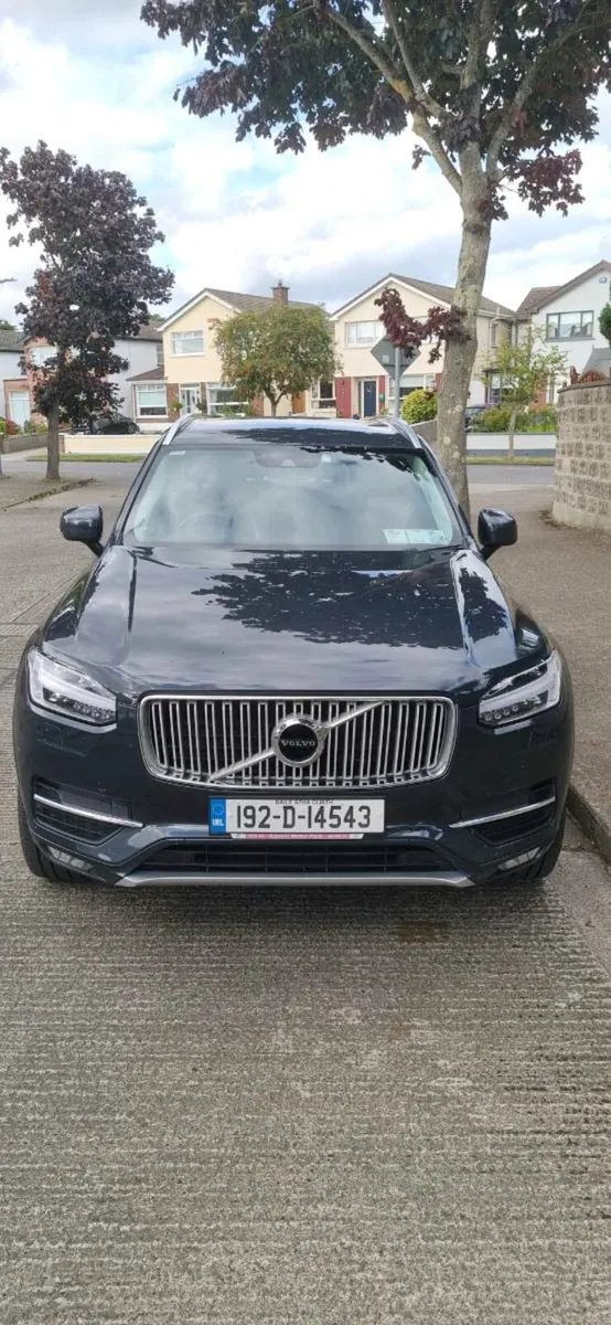 Volvo XC 90 INSCRIPTION D5 AWD - Image 3