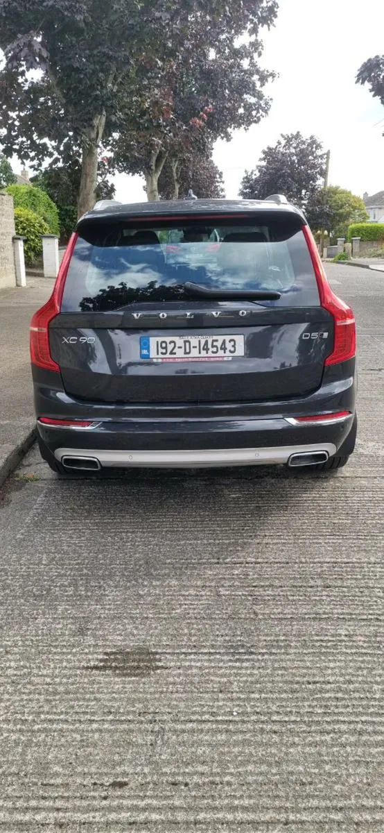 Volvo XC 90 INSCRIPTION D5 AWD - Image 4