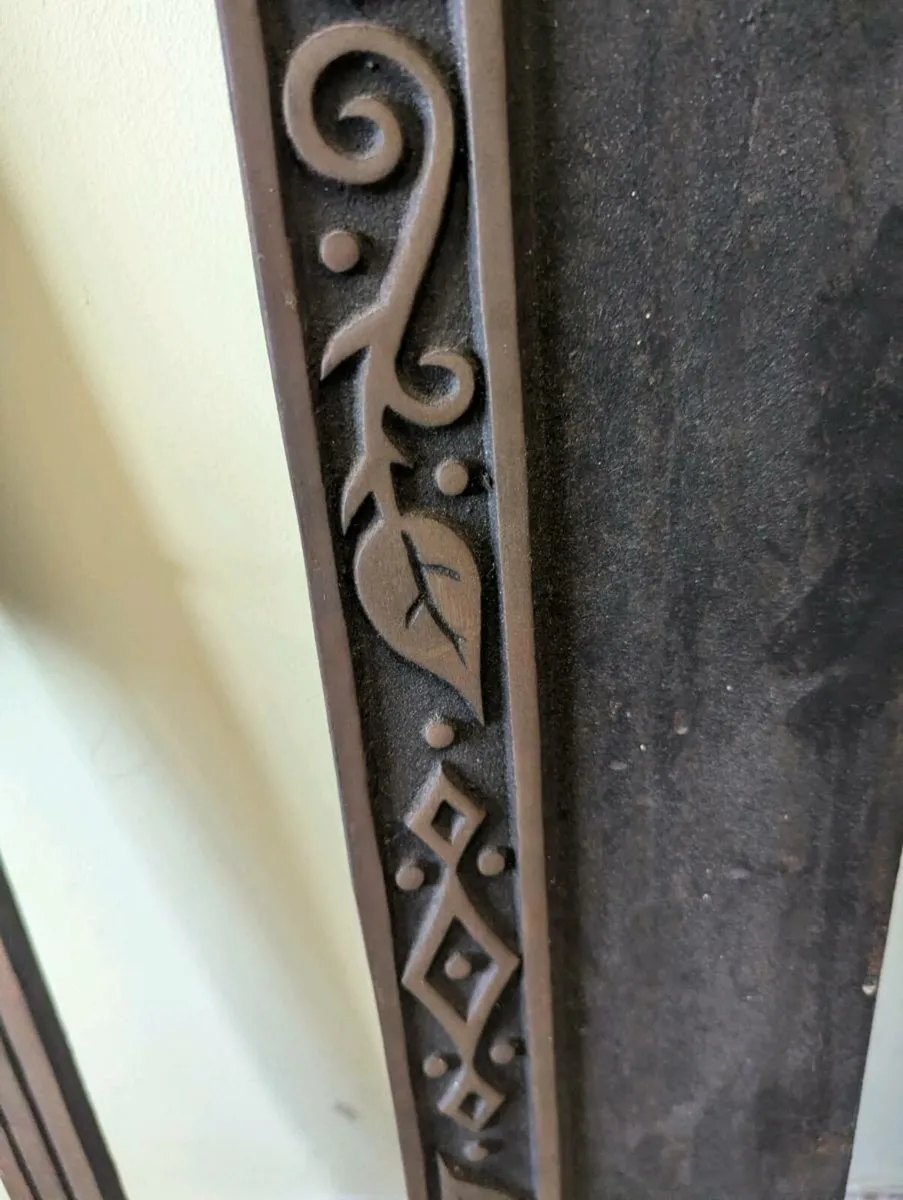 Victorian cast iron insert - Image 3