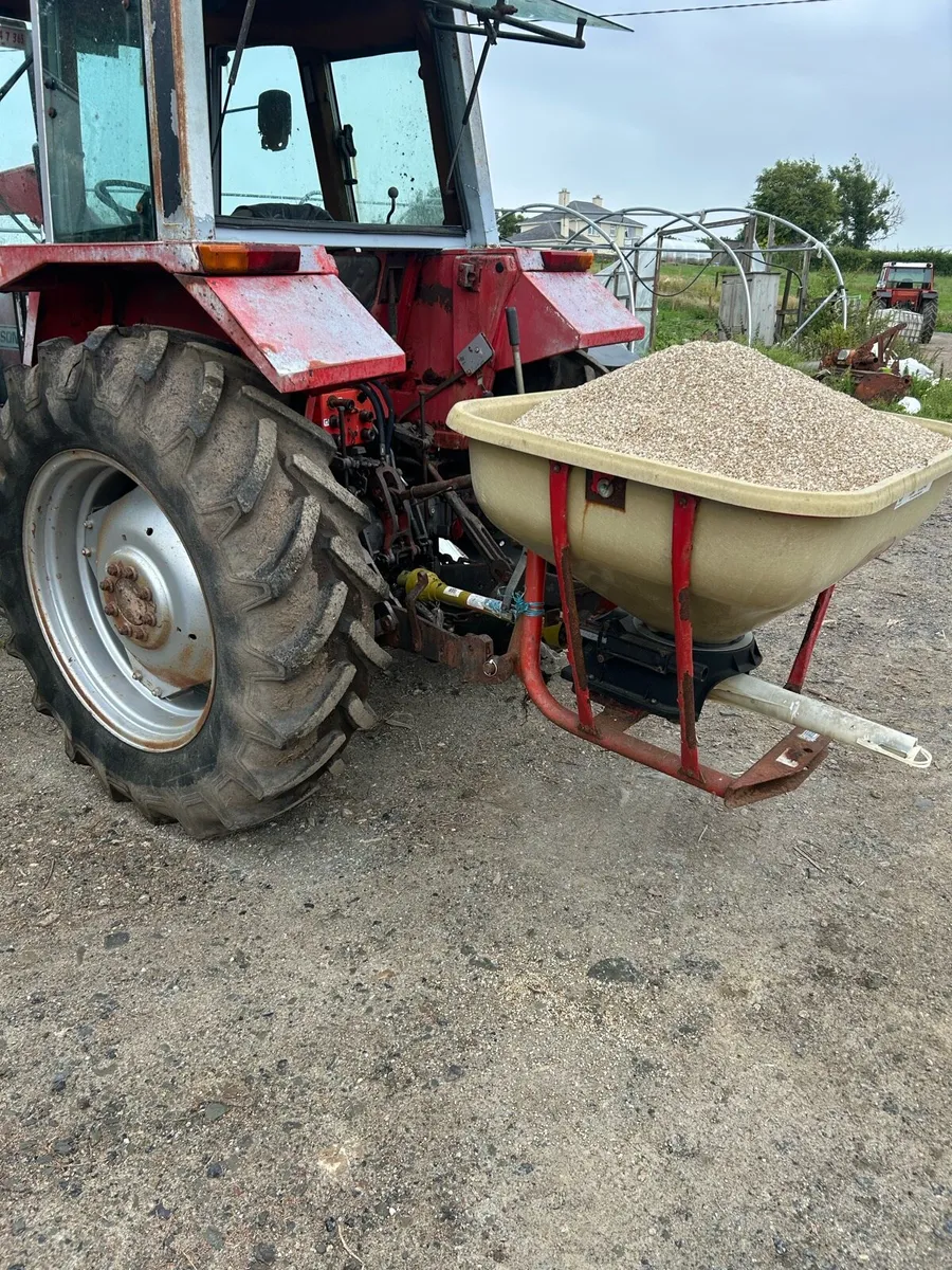 Massey 690 3 gear sticks. - Image 3