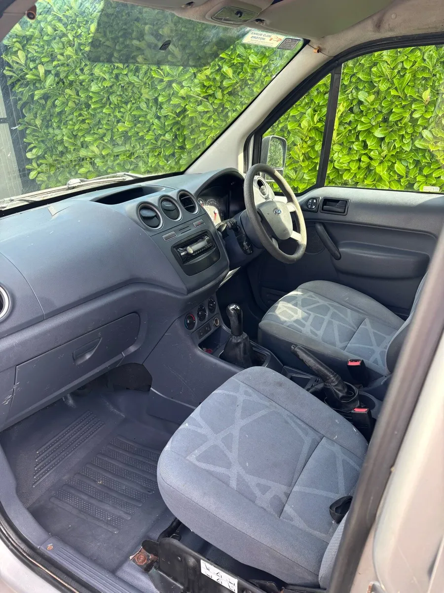 Ford connect - Image 4