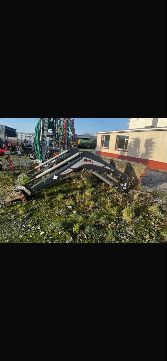 New Holland 7030 loader - Image 1