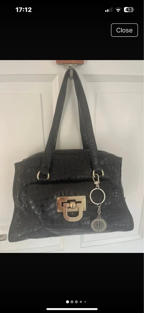 DKNY BLACK LEATHER BAG - Image 1