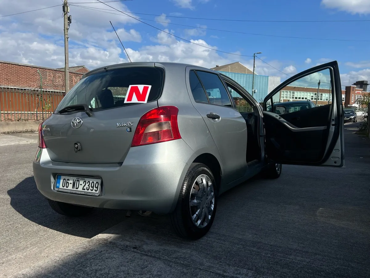Toyota Yaris 06 - Image 2