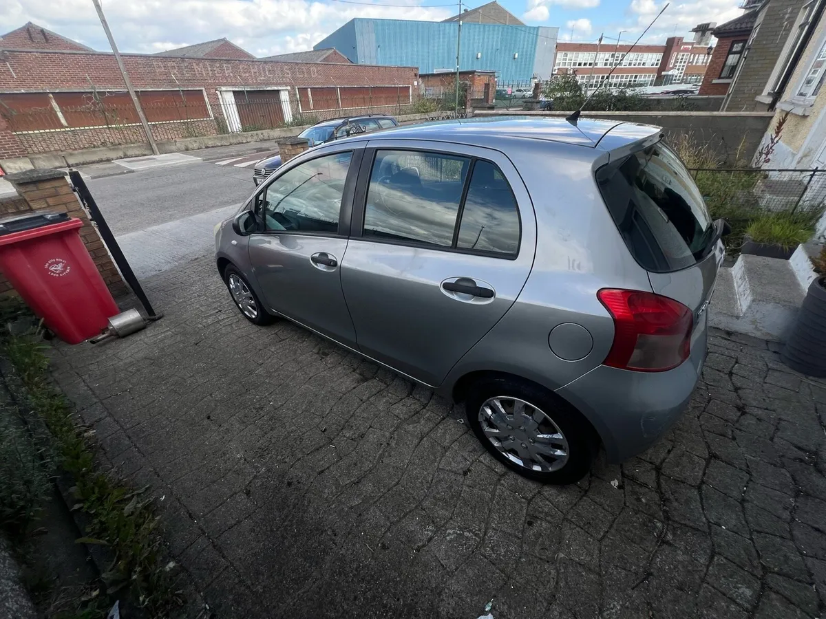 Toyota Yaris 06 - Image 3