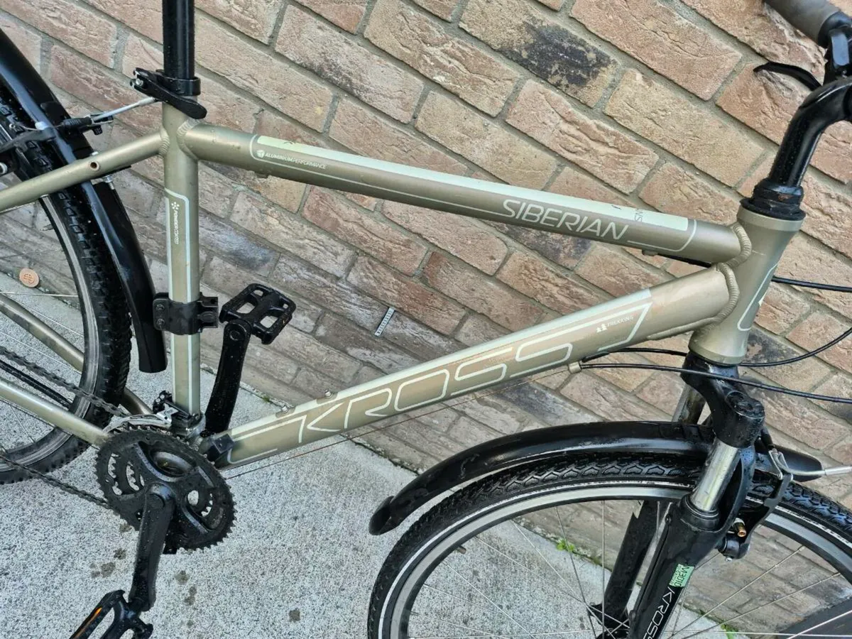 Adults Kross Siberian 28r  Hybrid Bike 21 speeds - Image 3