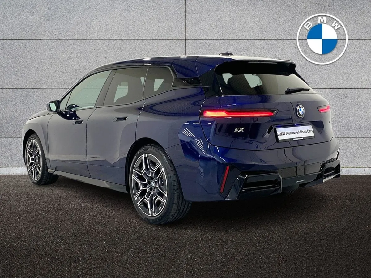 BMW IX I20 iX Xdrive45 M Sport LCI - Image 3