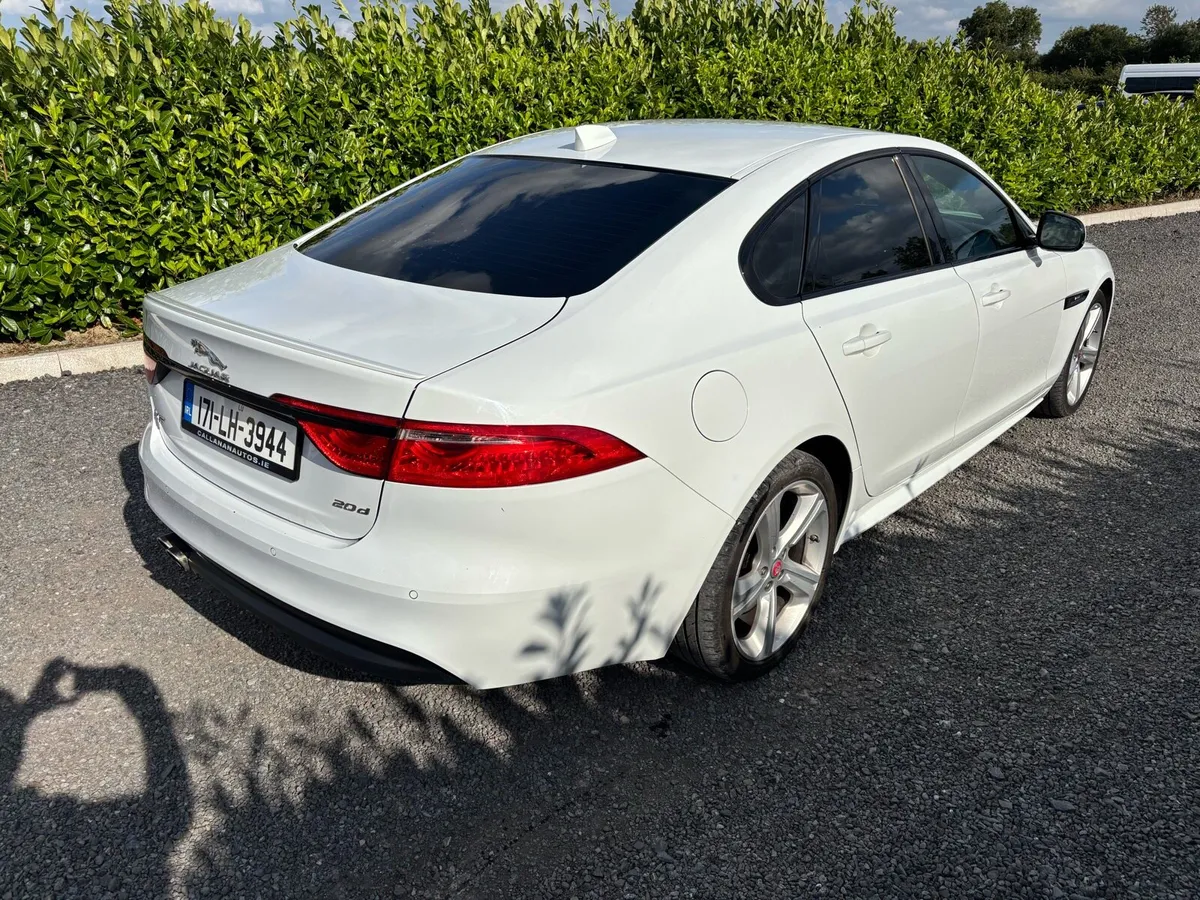 2017 JAGUAR 2.0D R-SPORT 180BHP AUTO - Image 3