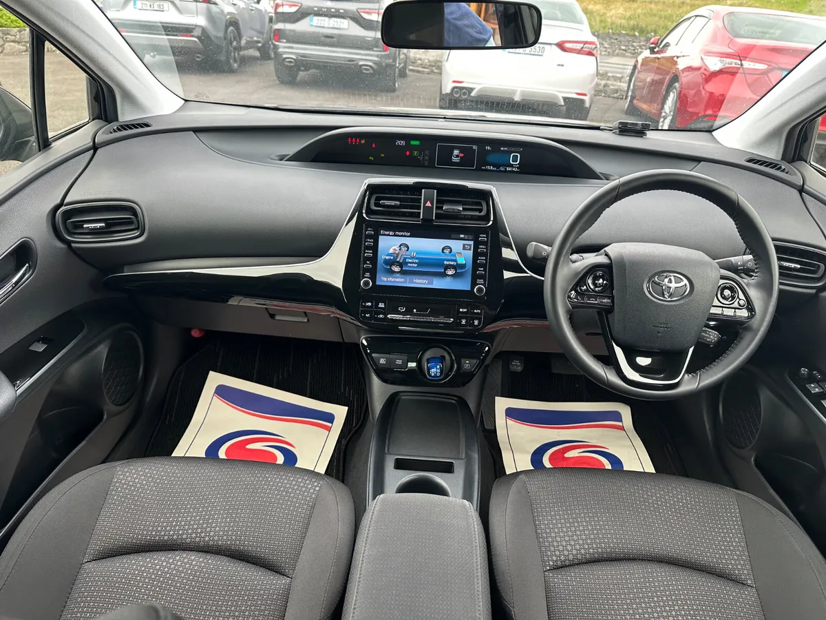 Self charge hybrid - High spec - Low mileage - Image 4