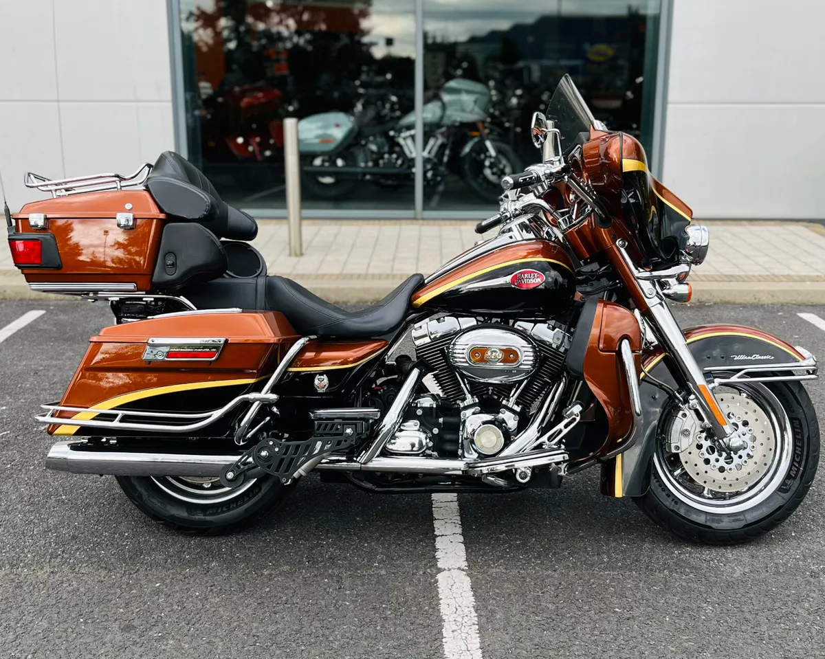 HARLEY-DAVIDSON ELECTRA GLIDE CVO 105th ANN - Image 1
