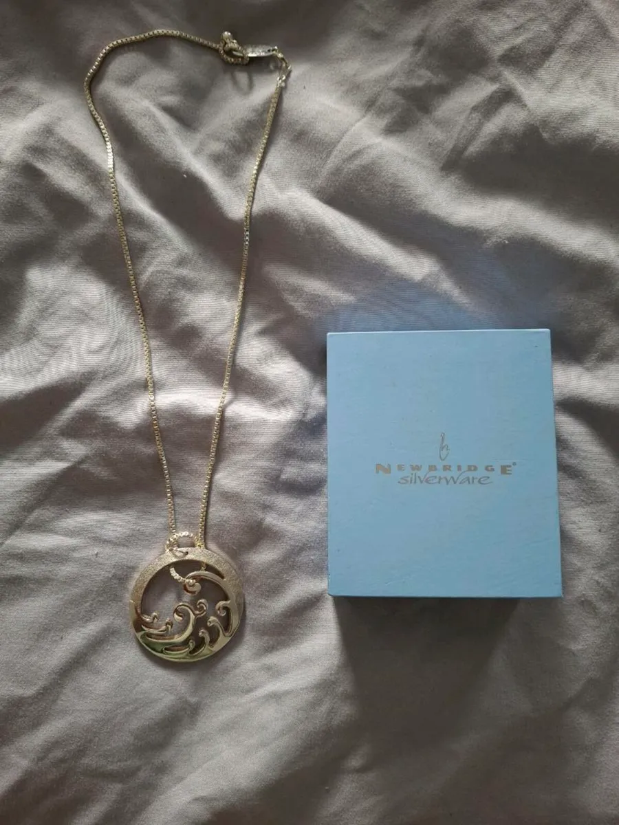 Newbridge pendant - Image 1