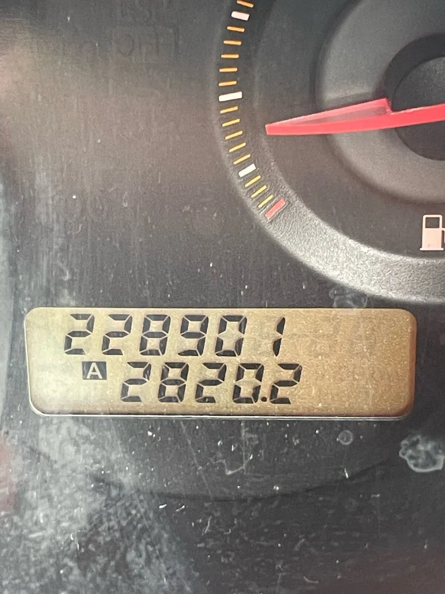 2010 Nissan Tiida 1.5lt diesel tax and tested - Image 4