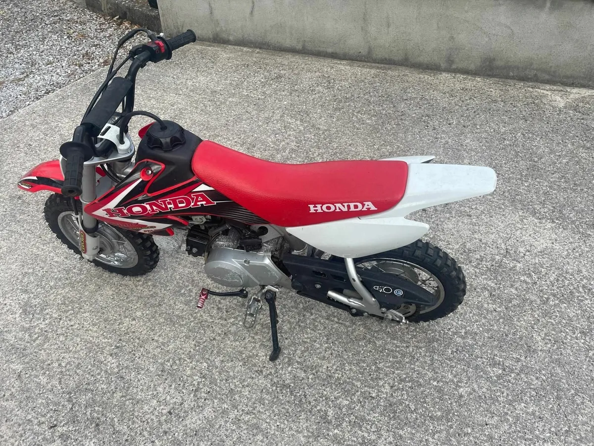 MOTORCYCLE - Image 4